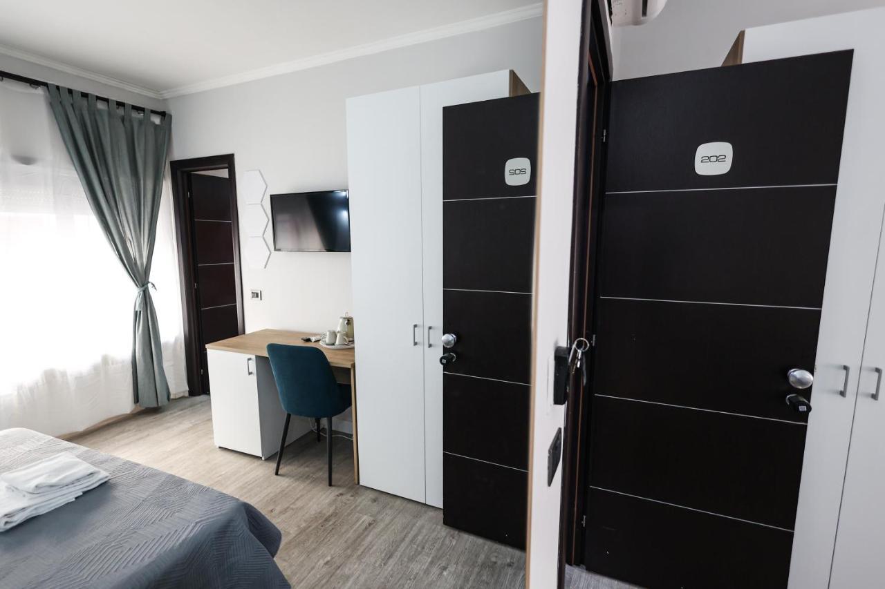 Pensión Seven Kings Relais 3*
